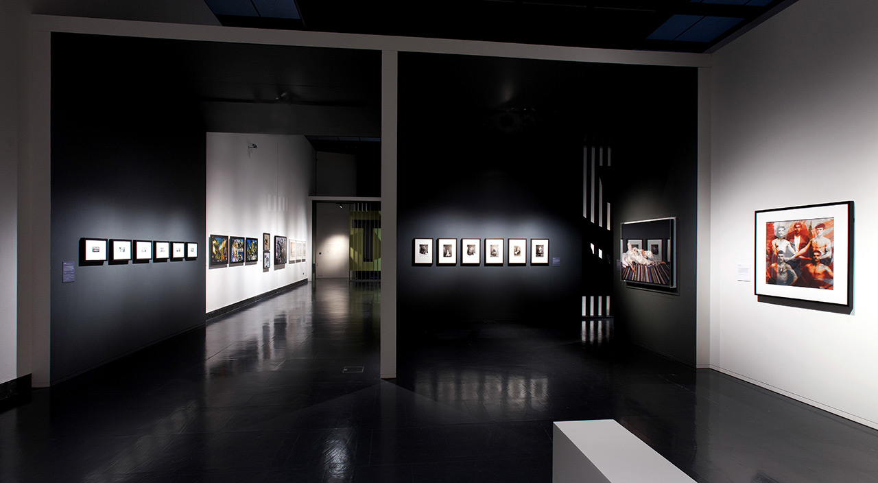 the design kollektiv - Light from the Middle East: New Photography, V&A, London
